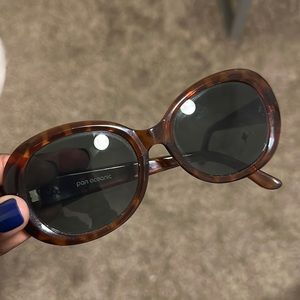 Round Tortoise Shell Brown Sunglasses